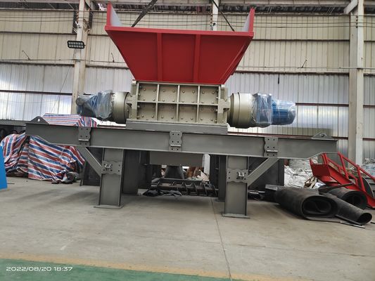110kW 전력 다기능 이중 셰프트 쉐리더 금속 폐기물 및 중고 자동차 엔진
