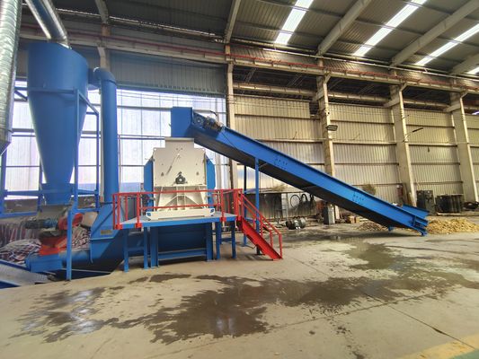 산업용 목재 톱니쓰레기 제조 칩머신 355kW 전력 6000kg 용량