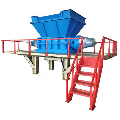 3000kg/h 폐기물 목재 팔렛 매트리스 쉐리더 플라스틱 가구를 효율적으로 재활용