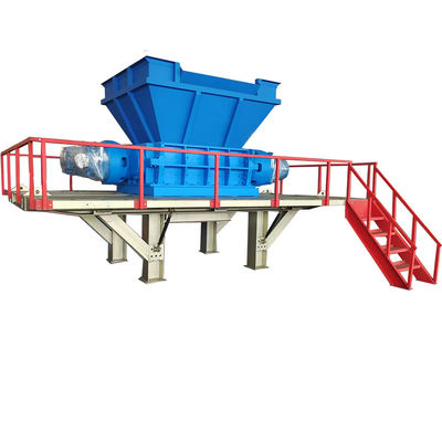 3000kg/h 폐기물 목재 팔렛 매트리스 쉐리더 플라스틱 가구를 효율적으로 재활용