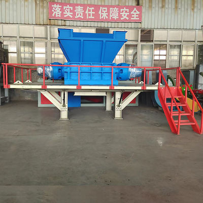 3000kg/h 폐기물 목재 팔렛 매트리스 쉐리더 플라스틱 가구를 효율적으로 재활용