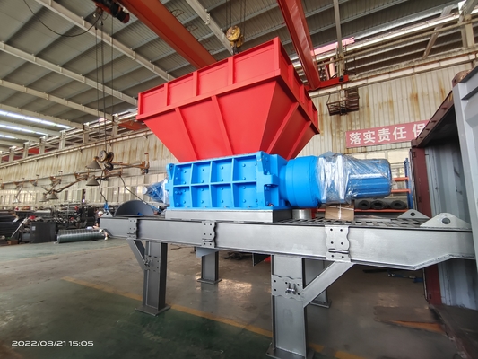 110kW 전력 코코넛 껍질 잔류 분쇄기 크고 작은 철 플라스틱 분쇄