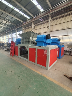 110kW 전력 코코넛 껍질 잔류 분쇄기 크고 작은 철 플라스틱 분쇄